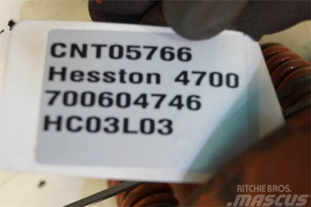Hesston 4700 Sonstiges Traktorzubehör