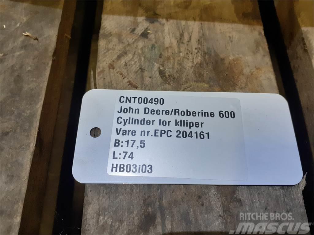John Deere 900 Robotormäher
