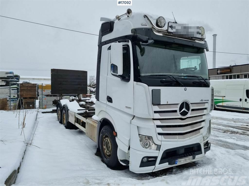 Mercedes-Benz Actros 2551 container car for sale w/trailer Containerwagen