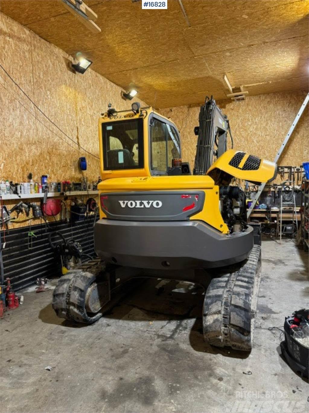 Volvo ECR88D Tracked excavator w/ bucket and tilt Raupenbagger