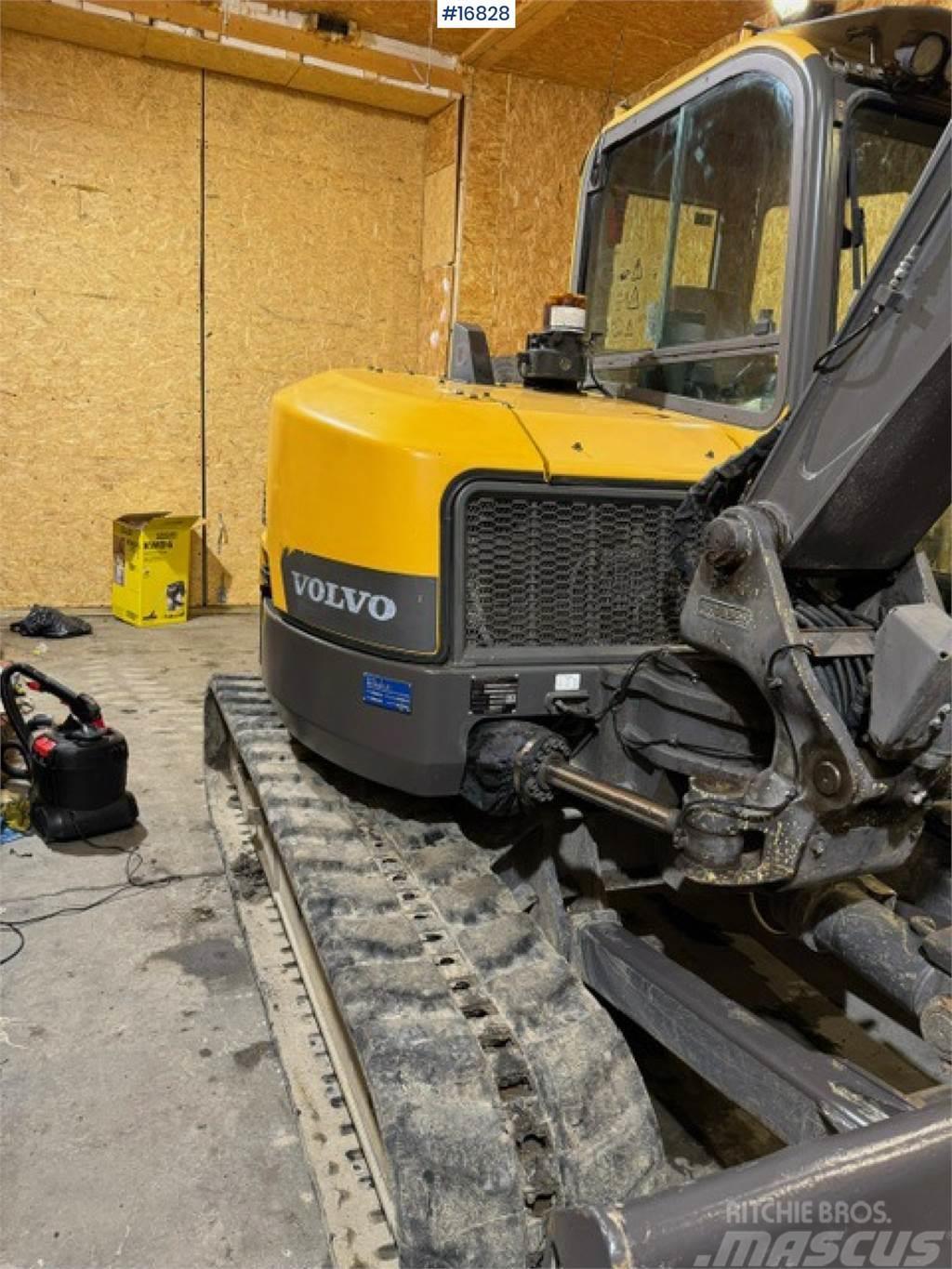Volvo ECR88D Tracked excavator w/ bucket and tilt Raupenbagger