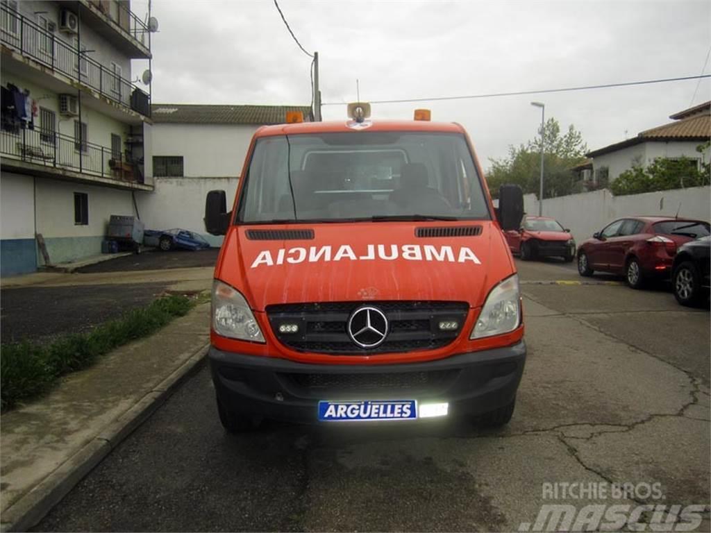 Mercedes-Benz Sprinter 315 CDI AMBULANCIA L2H1 Ambulance Lieferwagen