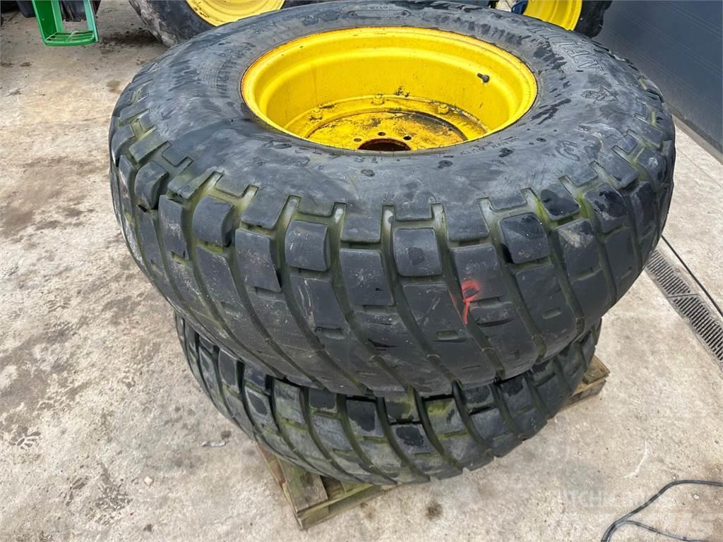 John Deere Grass wheels and tyres Andere Landmaschinen