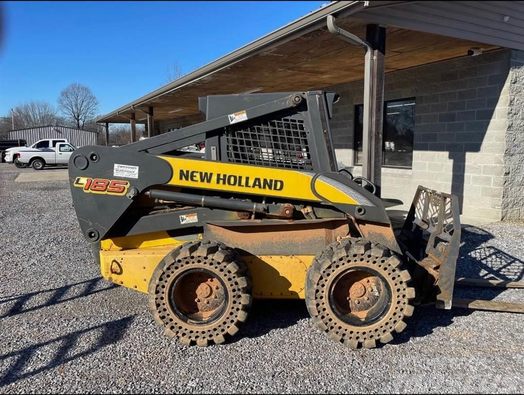 New Holland L185 PKWs