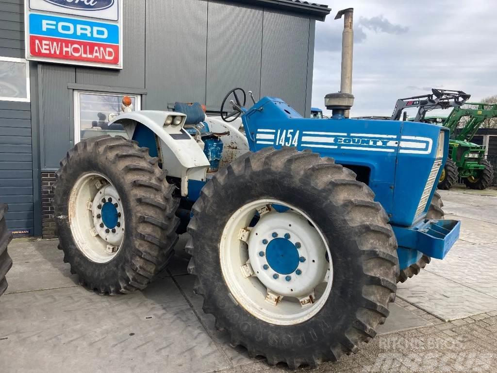 Ford county 1454 Traktoren