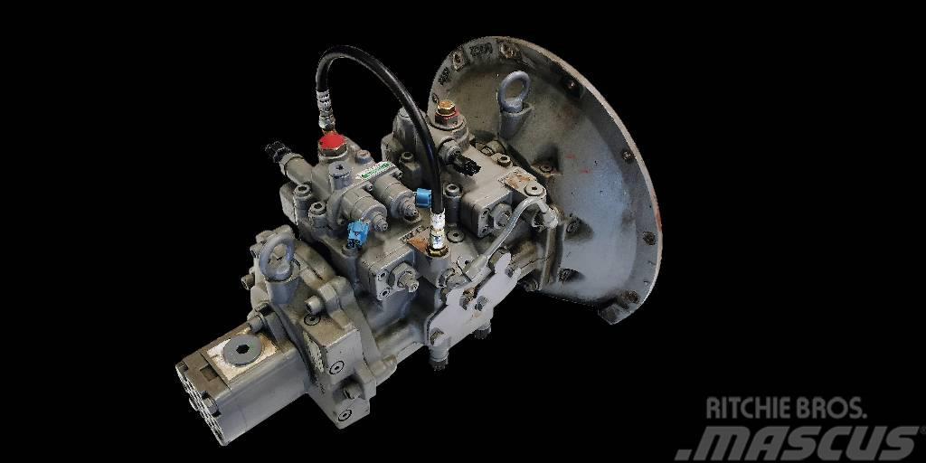 Hitachi ZX135US Hydraulic pump Raupenbagger