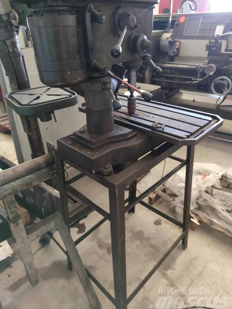  Drill on table T.D 17/R Bohrer