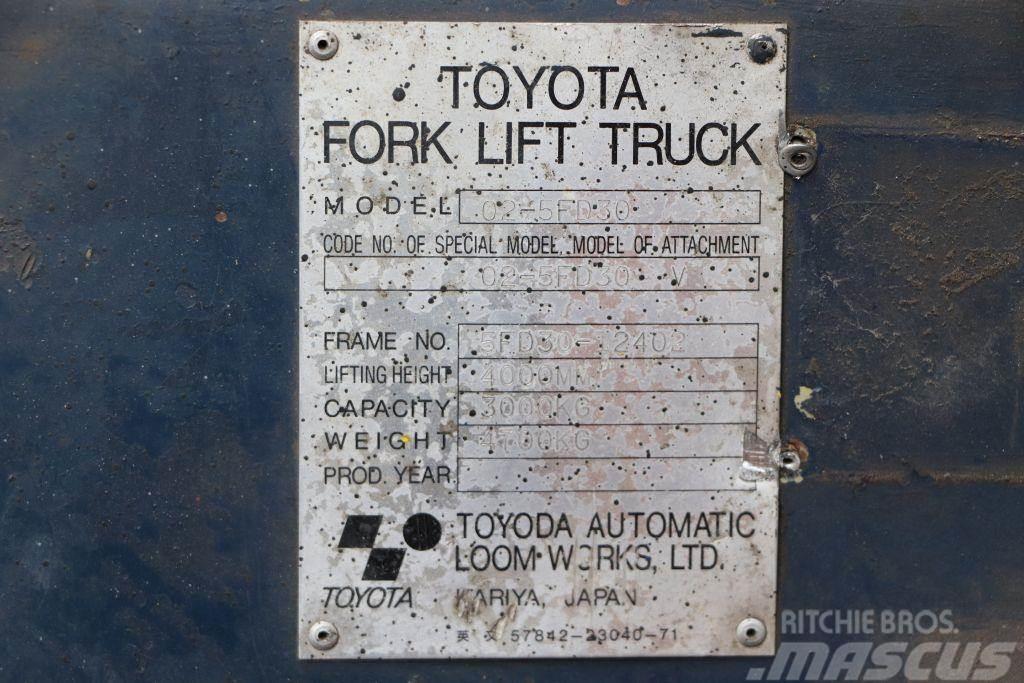 Toyota 02-5FD30 Dieselstapler