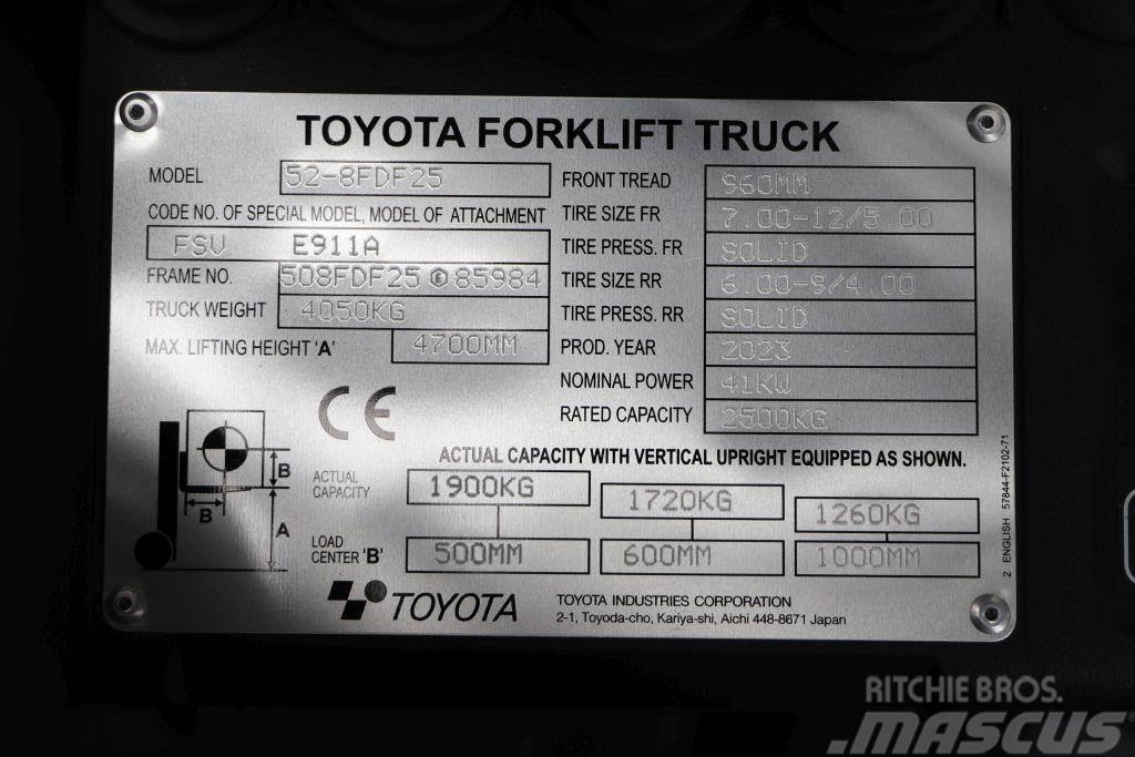 Toyota 52-8FDF25 Dieselstapler