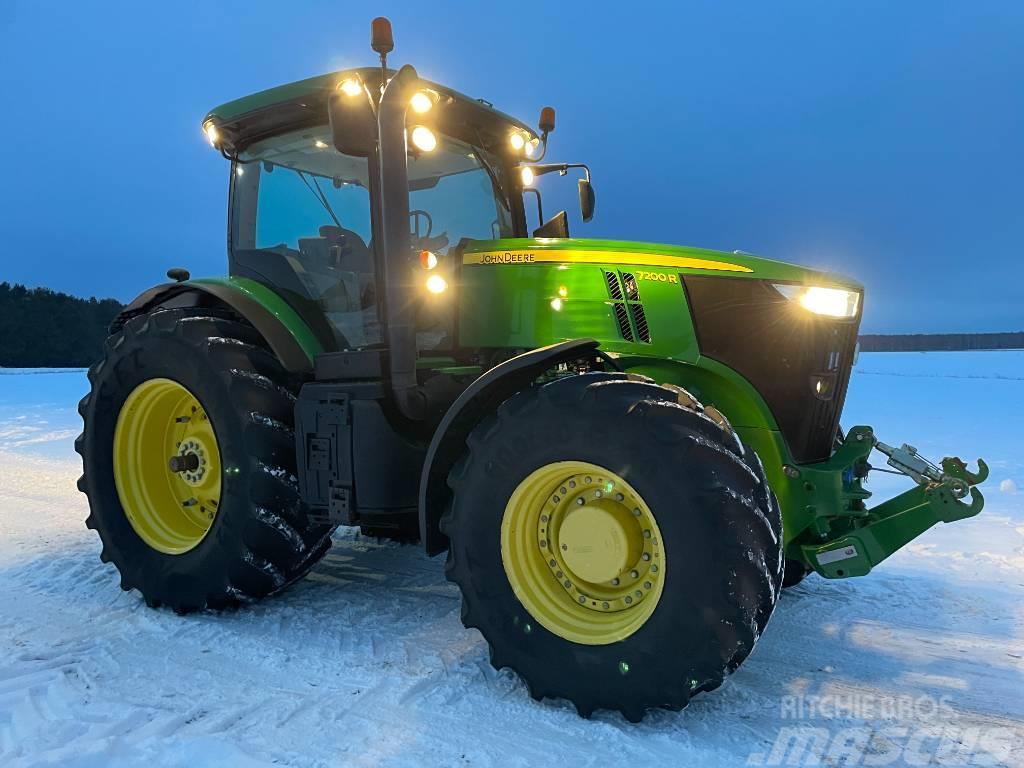 John Deere 7200 R Traktoren