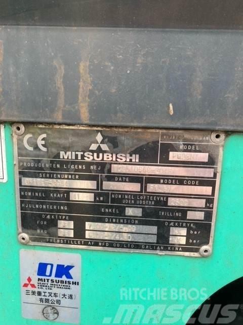 Mitsubishi FG25N Gasstapler