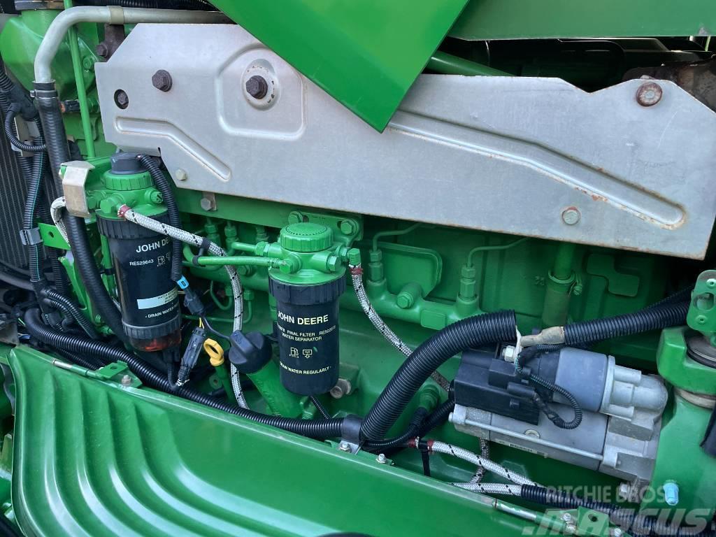 John Deere 6830 Premium AutoPowr Traktoren
