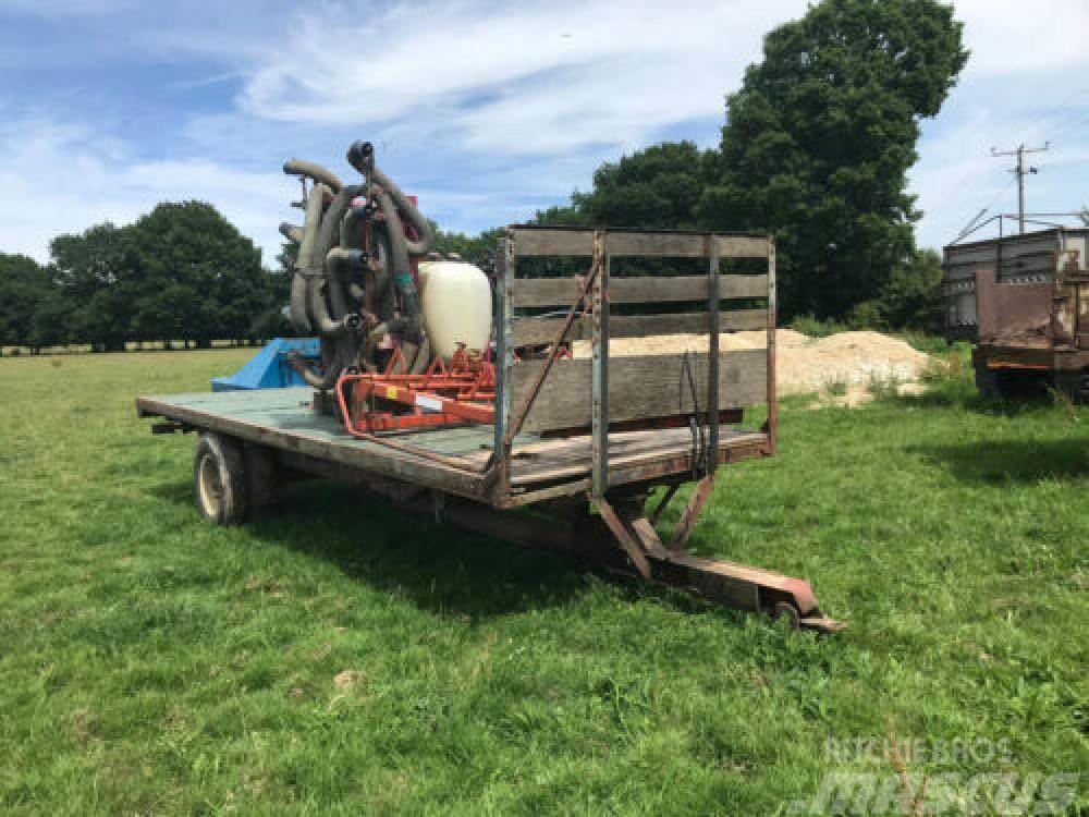  Bale Trailer 22 foot long Andere Anhänger