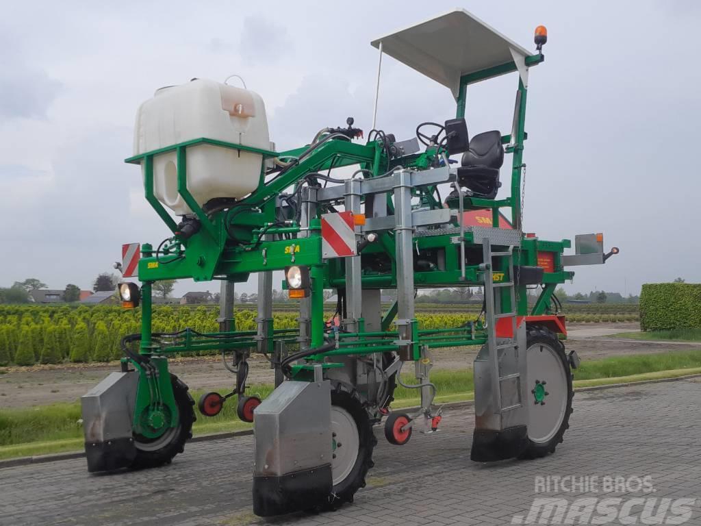  Boomteelt & Fruitteelt Machines Traktoren