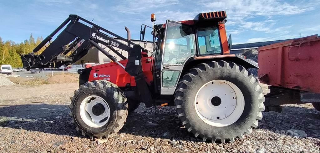 Valmet 8750-4-4x4/275 Traktoren