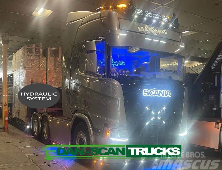 Scania R660 6x2 2950mm Hydr. Show Truck Sattelzugmaschinen