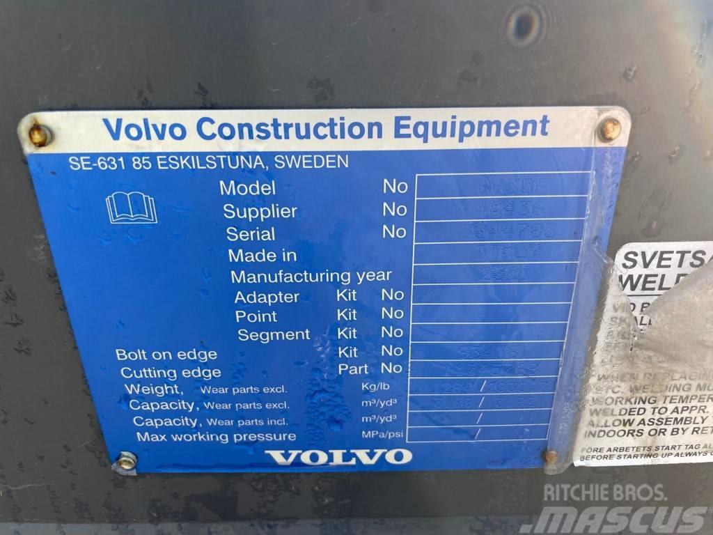 Volvo L 110 H Bucket Schaufeln