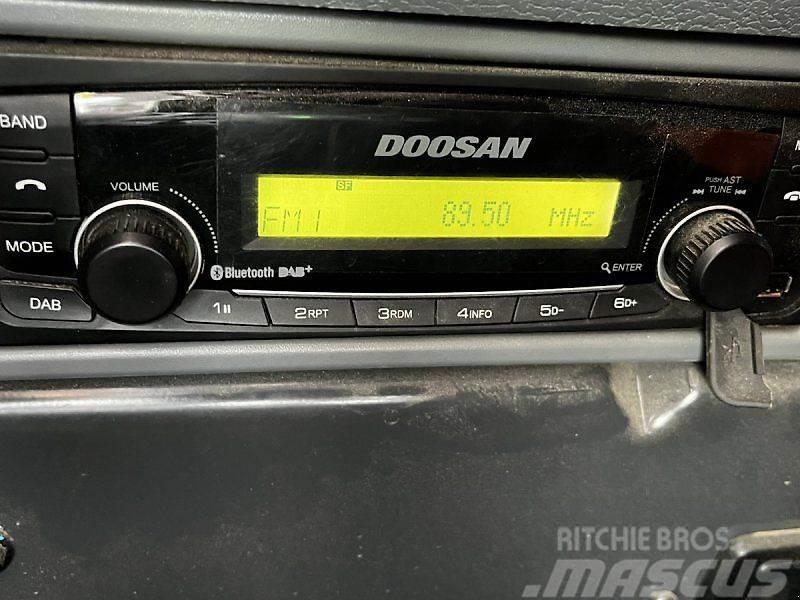 Doosan DX 160W-7 Raupenbagger