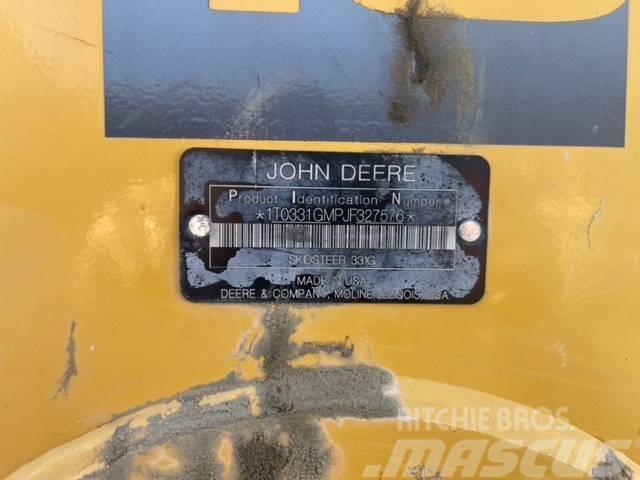 John Deere 331G Kompaktlader