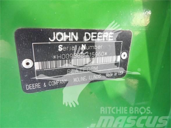 John Deere 9760 STS Mähdrescher