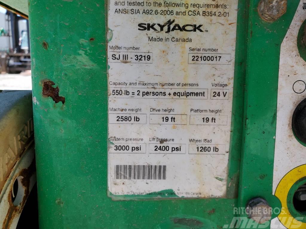SkyJack SJ III 3219 Scheren-Arbeitsbühnen