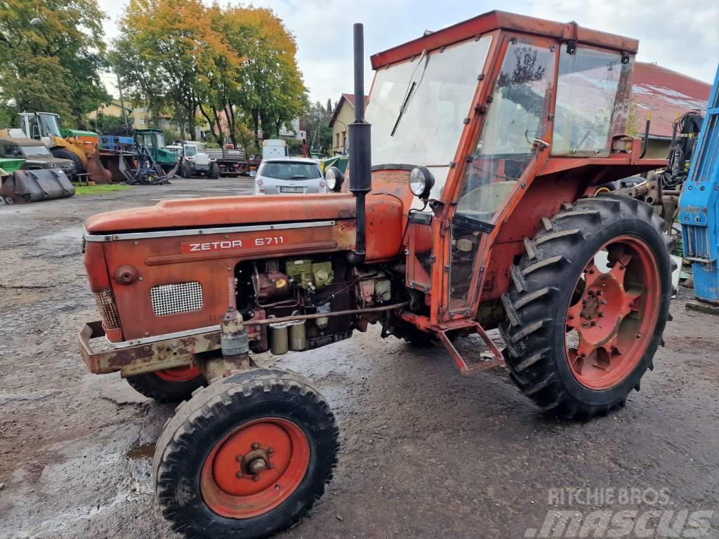 Zetor 6711 Traktoren