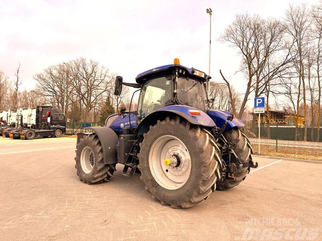 New Holland T7.270 AC Traktoren