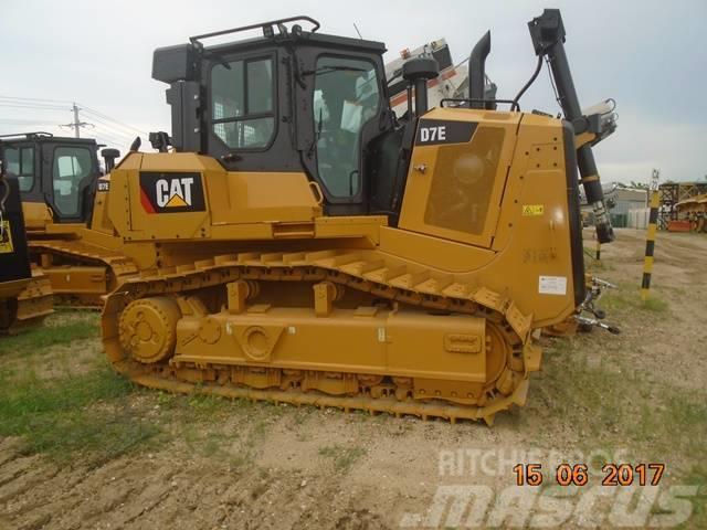 CAT D7E Bulldozer