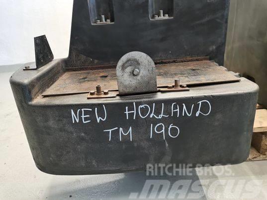 New Holland TM 175 fuel tank Kabinen