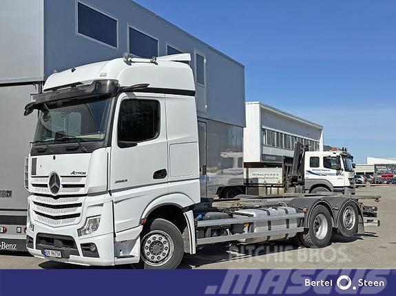 Mercedes-Benz Actros 2553L/49 6x2 velholdt, drivlinjegaranti Containerwagen