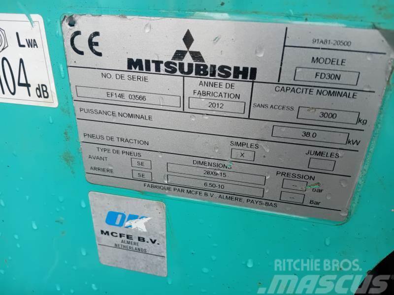 Mitsubishi FD30N Andere Gabelstapler