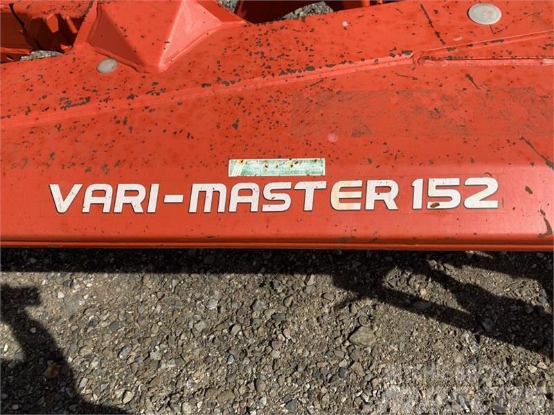 Kuhn Vari-Master 152 6-furet. Stort 760 hydr. landhjul Wendepflüge