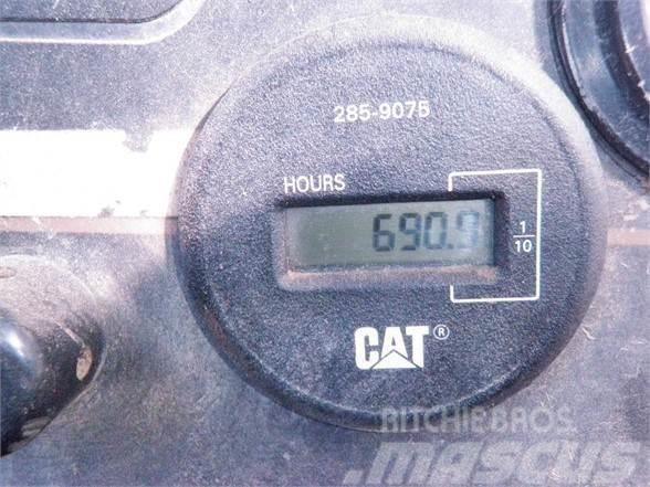 CAT 615C II Wassertanker