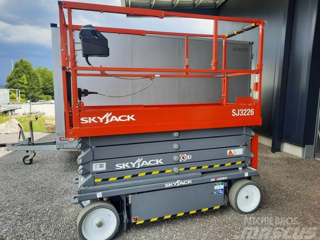 SkyJack SJ 3226 Scheren-Arbeitsbühnen