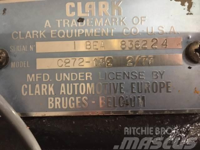 Clark converter Model C272-132 2/77 ex. Rossi 950 Getriebe