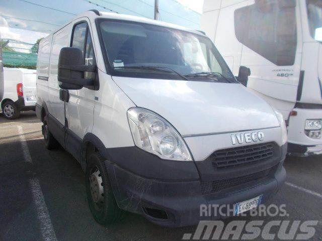 Iveco DAILY 35S13 Kastenwagen