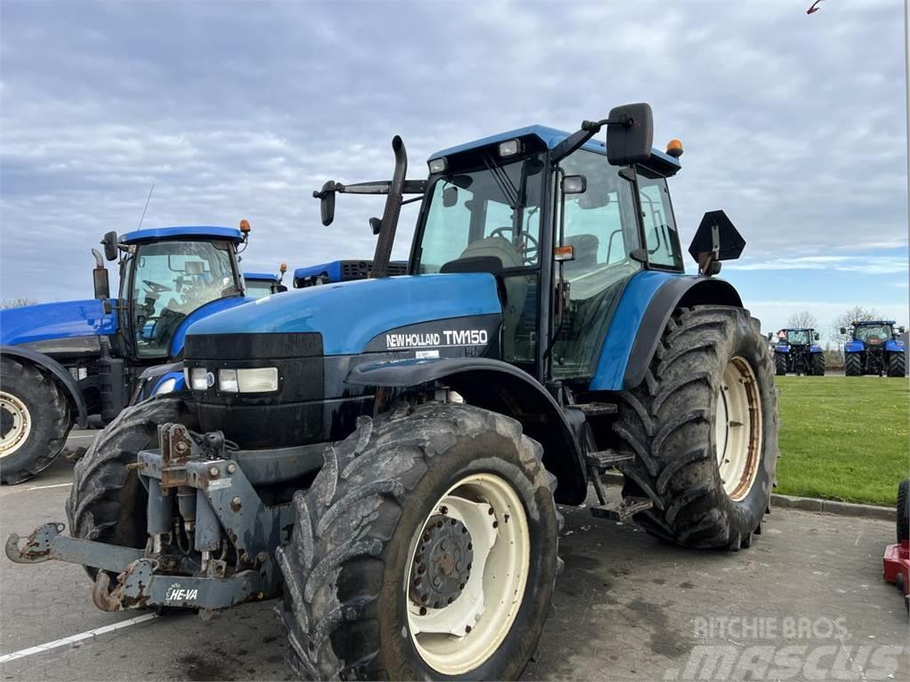 New Holland TM150 Traktoren