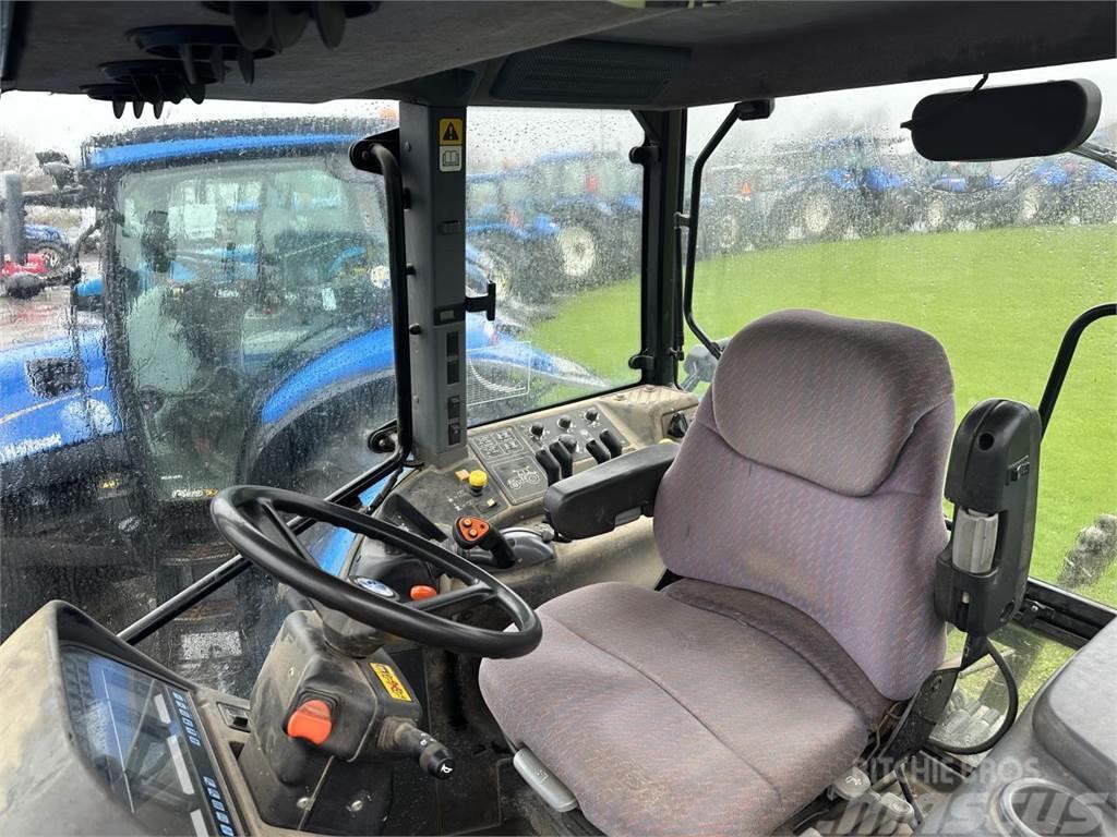 New Holland TM165 Traktoren