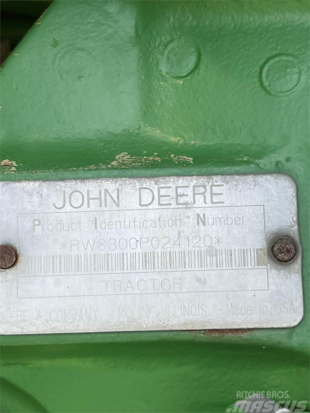 John Deere 8300 Traktoren