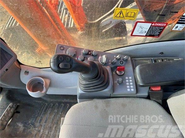 Hitachi ZX250LC-5N Excavator with Hydraulic Thumb ZX250LC- Raupenbagger