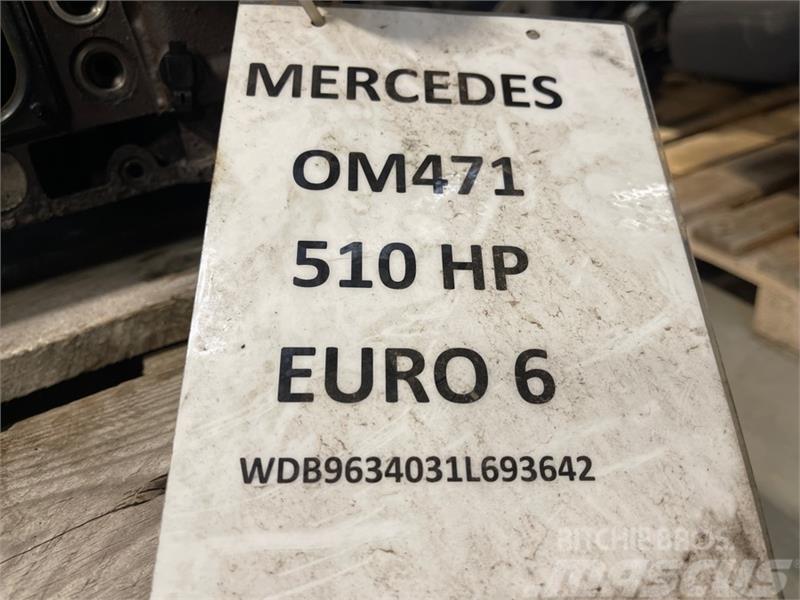 Mercedes-Benz MERCEDES CYLINDERHEAD A4710104220 Motoren