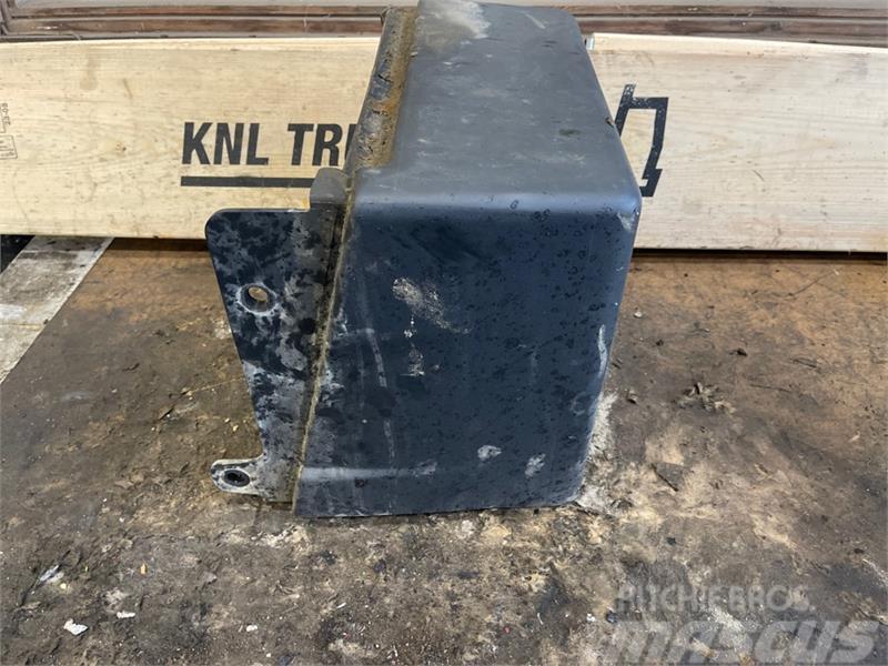 Scania SCANIA BATTERY COVER 1945947 Chassis