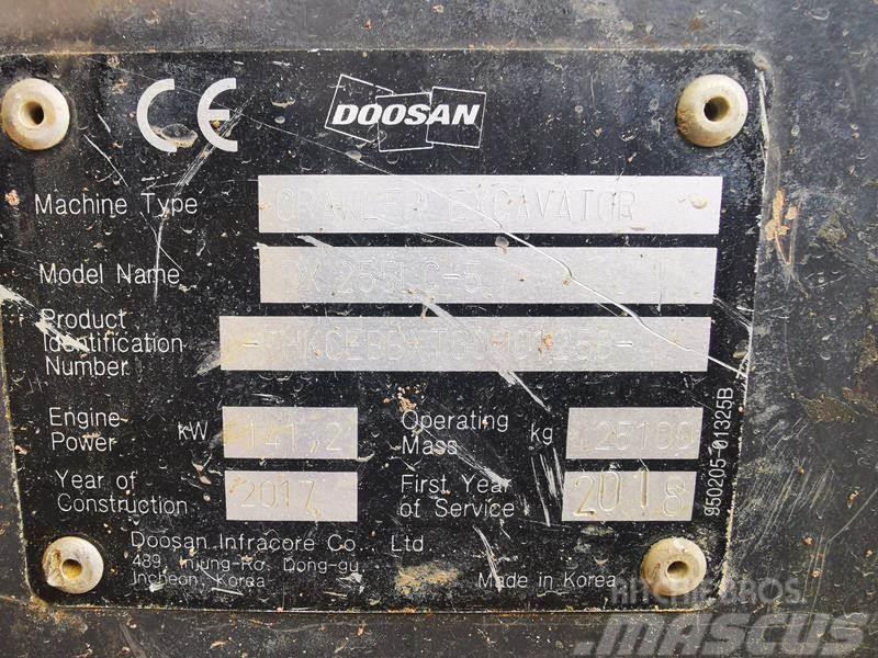 Doosan DX 255 NLC 5 Raupenbagger