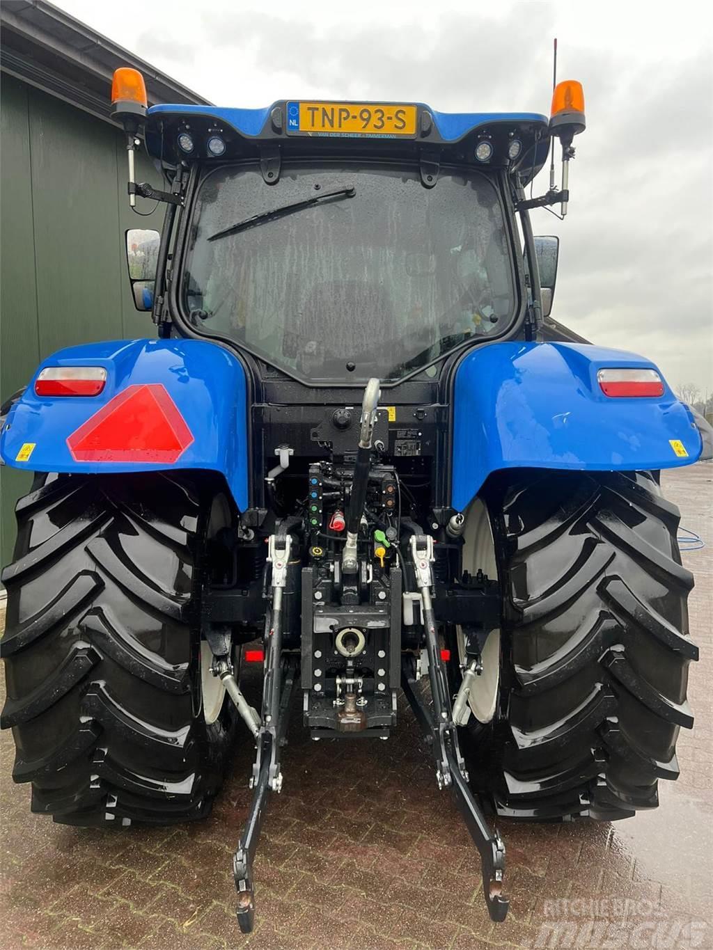 New Holland T6.125 S Traktoren