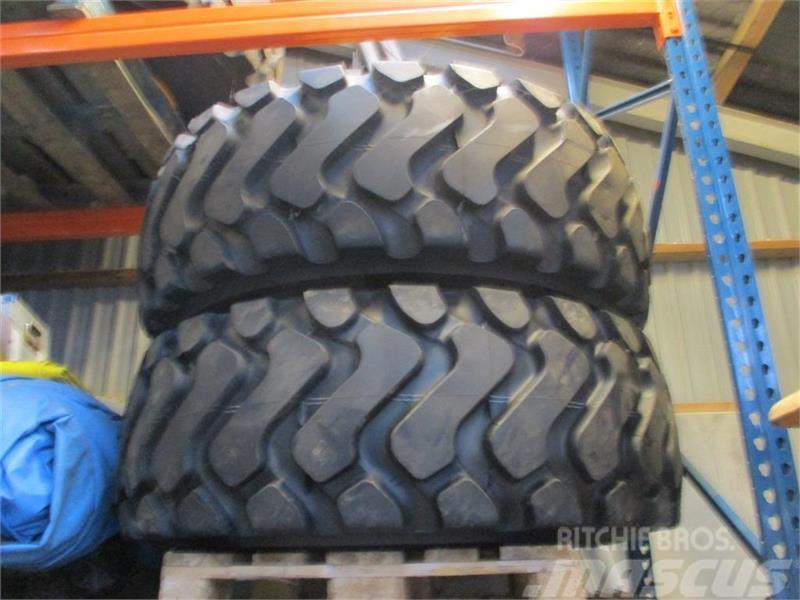 Michelin 20,5R25 Komplet fabriksnyt sæt på Volvo fælge. Reifen