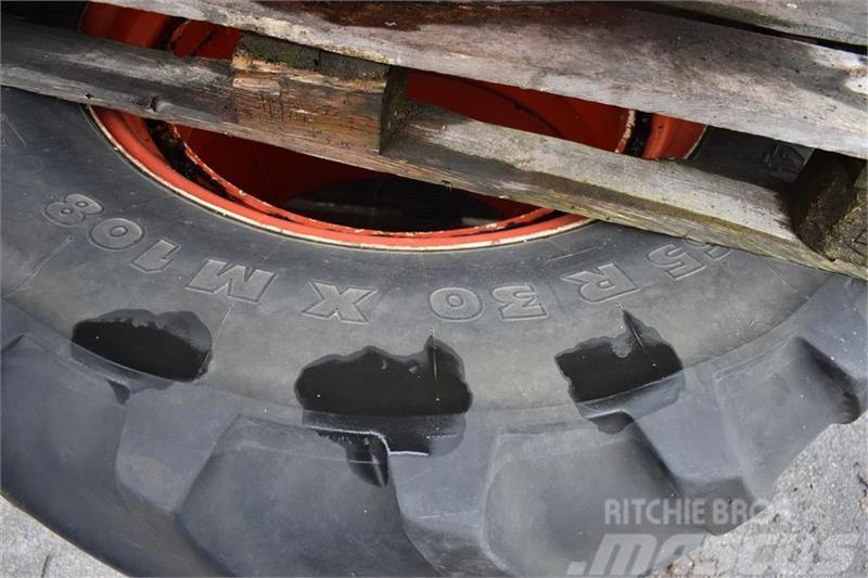 Michelin 540/65-30 Reifen