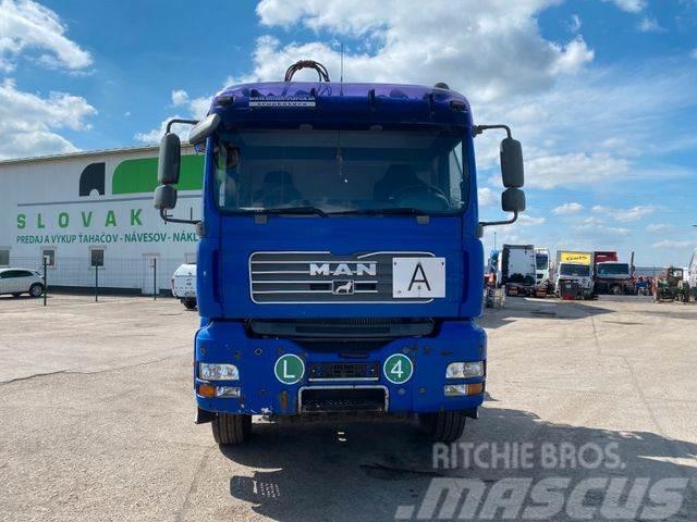 MAN TGA 26.440 6X4 for containers with crane vin 874 Abrollkipper