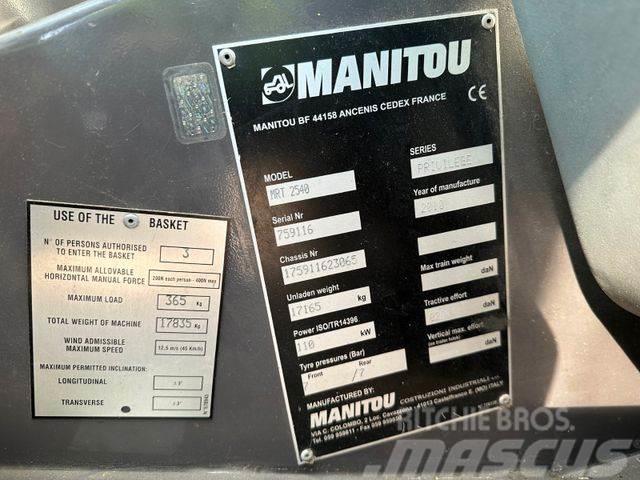 Manitou MRT 2540 P manipulator vin 065 Gelenkteleskoparbeitsbühnen