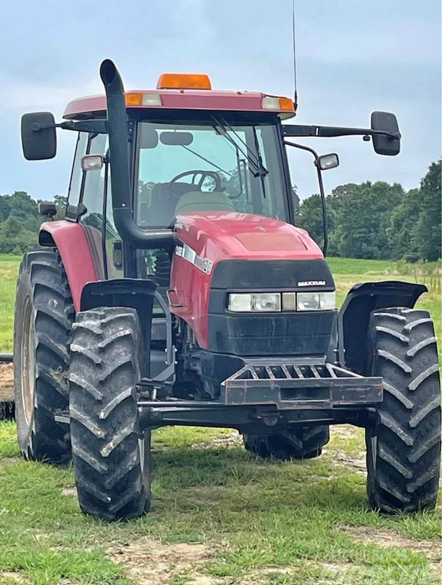 Case IH MXM120 Traktoren