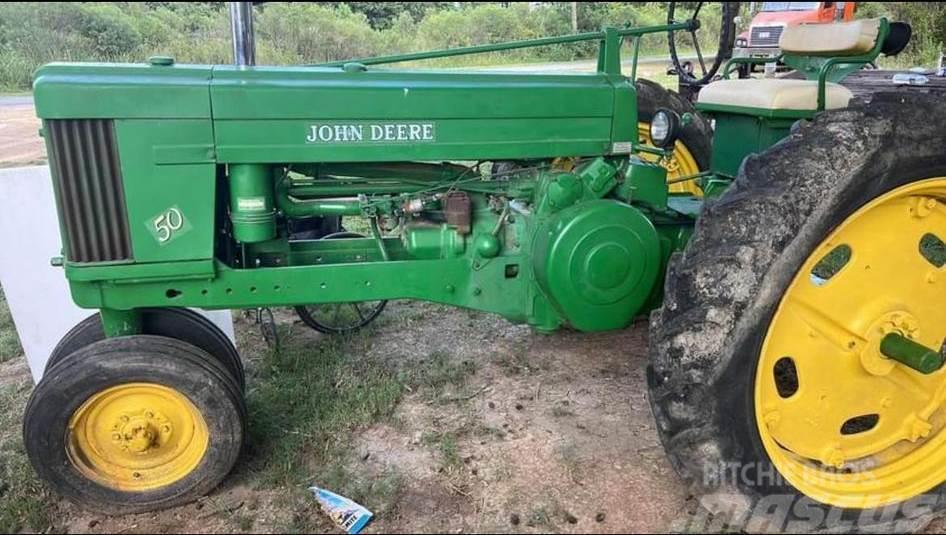 John Deere 50 SERIES Traktoren